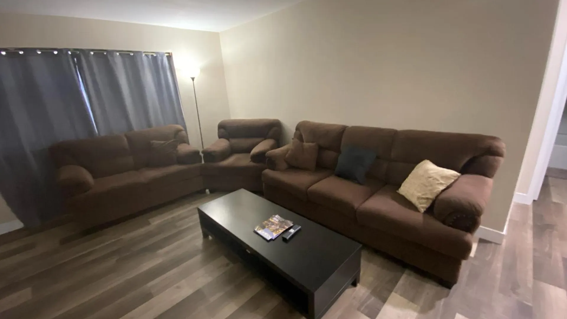 Condo In Downtown Free Parking 4 Mins Frm Freemont Las Vegas